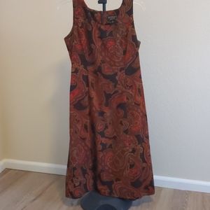 ⭐ Gorgeous Paisley Dress